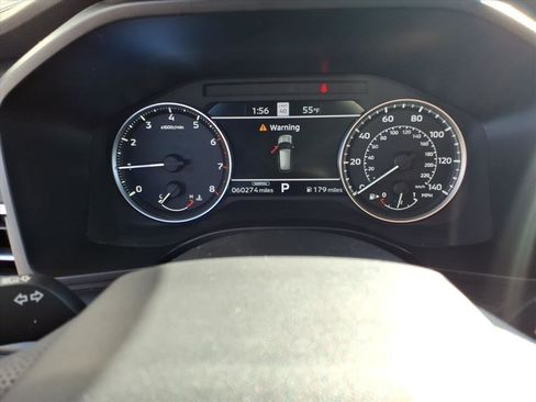 Used 2024 Mitsubishi Outlander AWD image 12