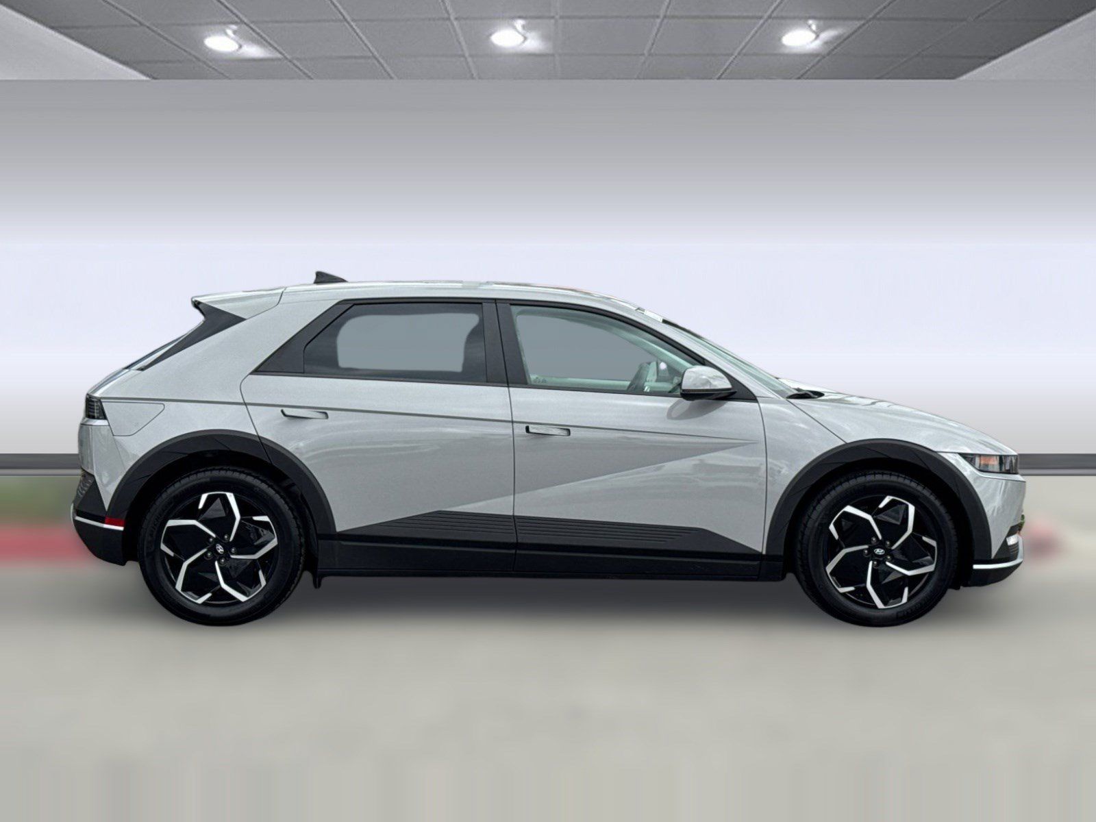 Used 2024 Hyundai Ioniq 5 SEL RWD image 8