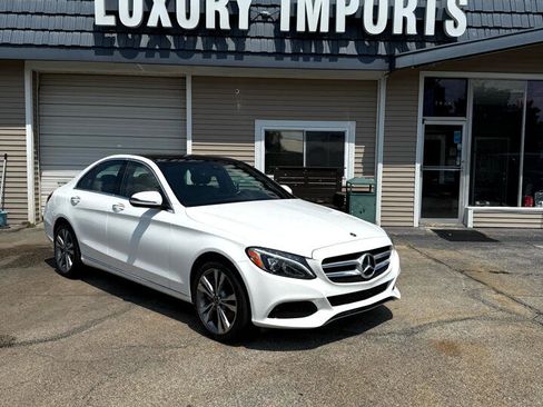 Used 2018 Mercedes-Benz C 300 4MATIC Sedan w/ Premium Package image 13
