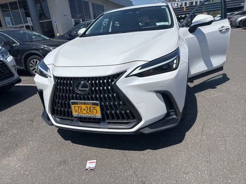 Used 2024 Lexus NX 350h AWD image 9