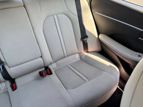 Used 2025 Hyundai Sonata SEL FWD image 37