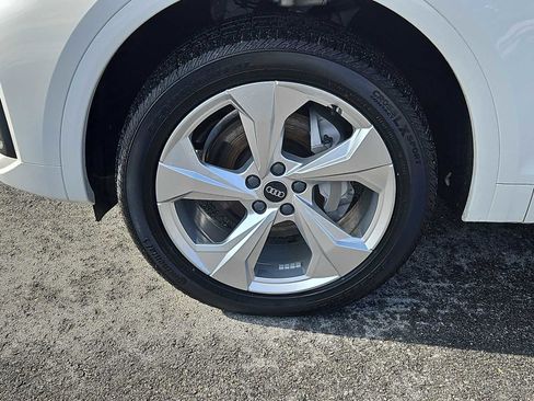 Used 2021 Audi Q5 Premium Plus image 7