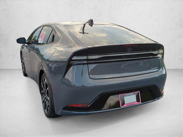 New 2027 Toyota Prius Plug-In Hybrid FWD image 7