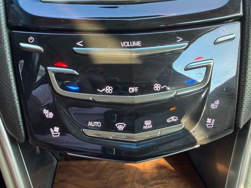 Used 2018 Cadillac XTS Luxury AWD/4WD image 49