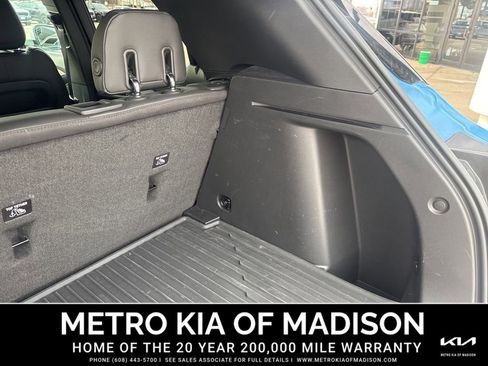 Used 2024 Chevrolet TrailBlazer ACTIV w/ Driver Confidence Package image 32