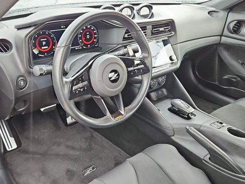 Certified 2025 Nissan Z Performance w/ Floor Mat Package RWD image 12