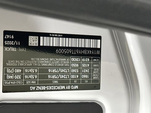 Used 2026 Mercedes-Benz Sprinter 2500 image 31