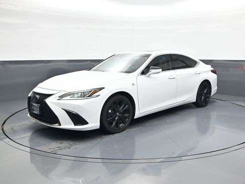 Used 2023 Lexus ES 350 F Sport w/ Accessory Package (Z2) FWD image 3