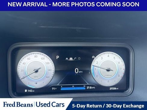 Used 2022 Hyundai Kona Limited AWD/4WD image 11