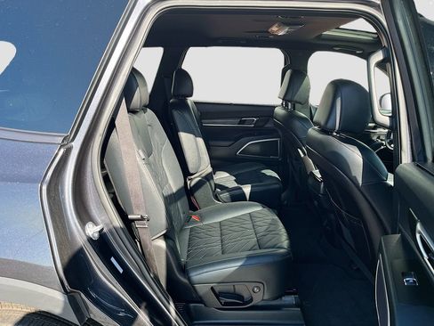Used 2025 Kia Telluride EX X-Line AWD/4WD image 30