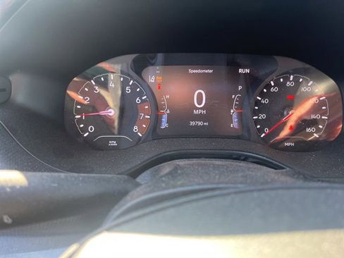 Used 2022 Jeep Compass Trailhawk w/ Trailhawk Convenience Group AWD/4WD image 5