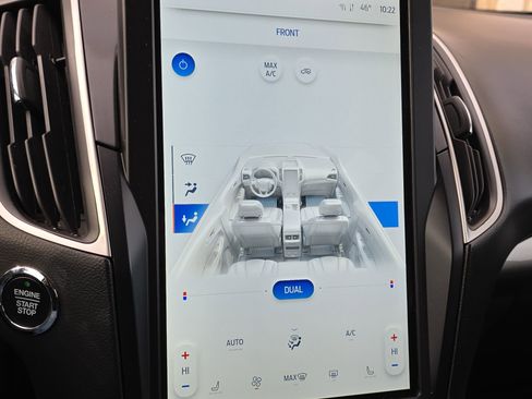 Certified 2024 Ford Edge SEL image 20