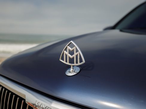Used 2024 Mercedes-Benz Maybach GLS 600 4MATIC image 21
