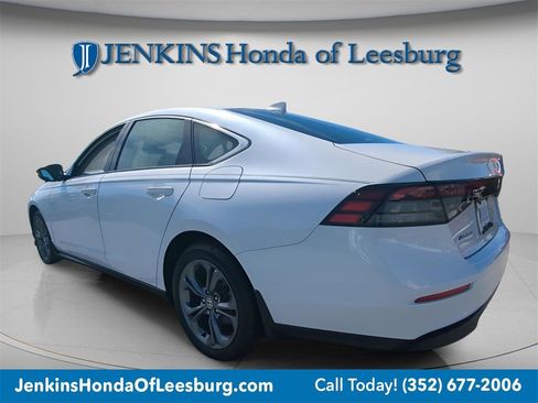 Certified 2024 Honda Accord EX image 5