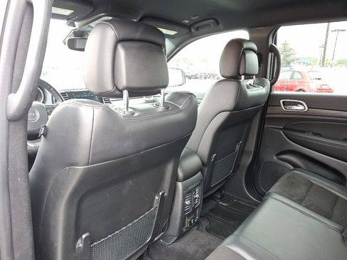 Used 2022 Jeep Grand Cherokee Laredo X image 21