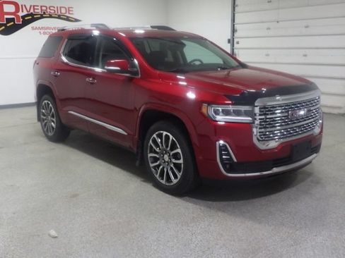 Used 2020 GMC Acadia Denali w/ Technology Package AWD/4WD image 5