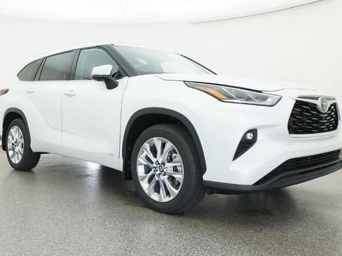 New 2026 Toyota Highlander Limited AWD/4WD image 29
