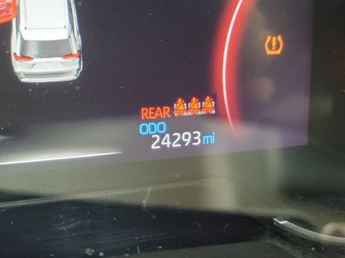 Used 2024 Toyota RAV4 LE FWD image 26