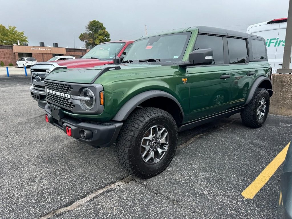 Used 2023 Ford Bronco Badlands AWD/4WD image 7