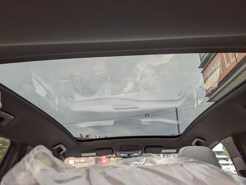 New 2025 Volkswagen ID.4 Pro S image 13