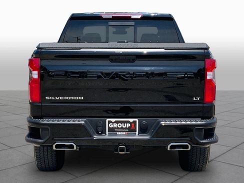Used 2025 Chevrolet Silverado 1500 LT Trail Boss w/ Convenience Package II AWD/4WD image 5