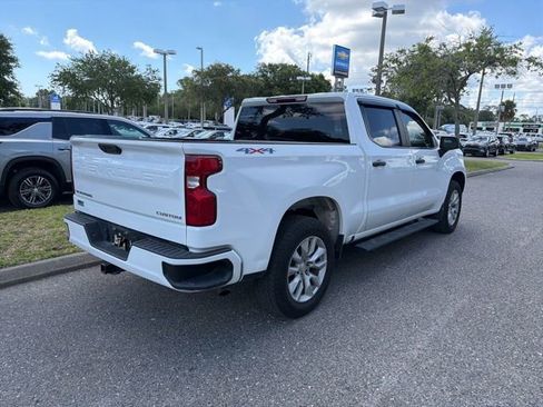 Used 2022 Chevrolet Silverado 1500 Custom AWD/4WD image 6