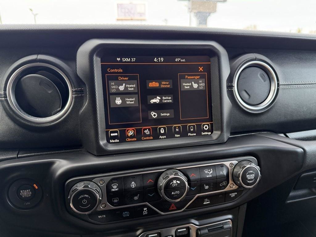 Used 2023 Jeep Wrangler Unlimited Sahara w/ Cold Weather Group AWD/4WD image 26