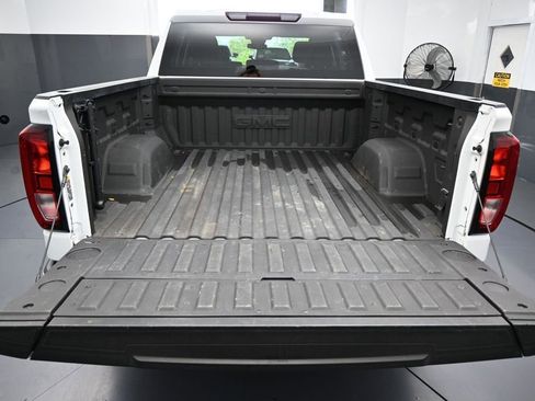 Used 2023 GMC Sierra 1500 Elevation RWD image 40