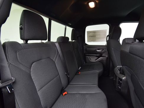 New 2026 RAM 1500 Express AWD/4WD image 20