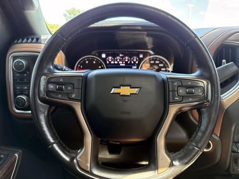 Used 2021 Chevrolet Silverado 3500 High Country AWD/4WD image 28