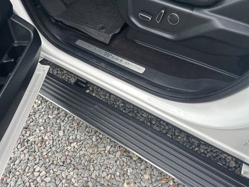 Used 2020 Ford Expedition Max King Ranch image 13