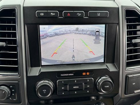 Used 2020 Ford F350 XLT w/ XLT Premium Package image 26