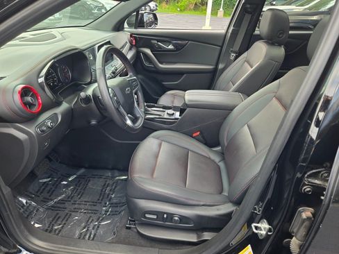 Certified 2021 Chevrolet Blazer RS w/ Enhanced Convenience Package AWD/4WD image 23