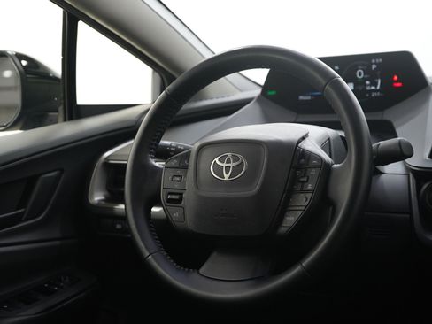 Used 2023 Toyota Prius LE FWD image 14