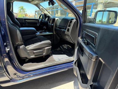 Used 2013 RAM 1500 R/T w/ Convenience Group RWD image 8