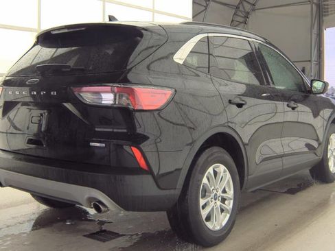 Used 2020 Ford Escape SE AWD/4WD image 4