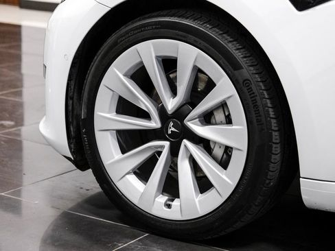 Used 2022 Tesla Model 3 Long Range AWD/4WD image 54