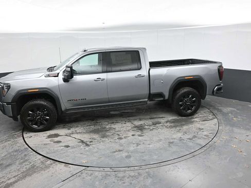 New 2026 GMC Sierra 2500 AT4 image 29