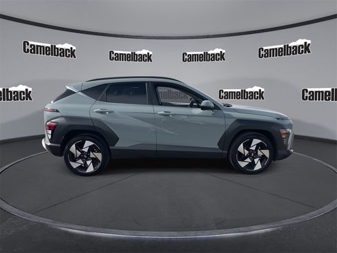 Used 2025 Hyundai Kona Limited image 8