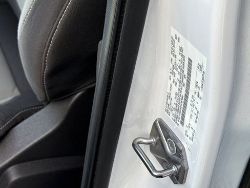 Used 2014 Ford Escape SE w/ Equipment Group 201A image 21