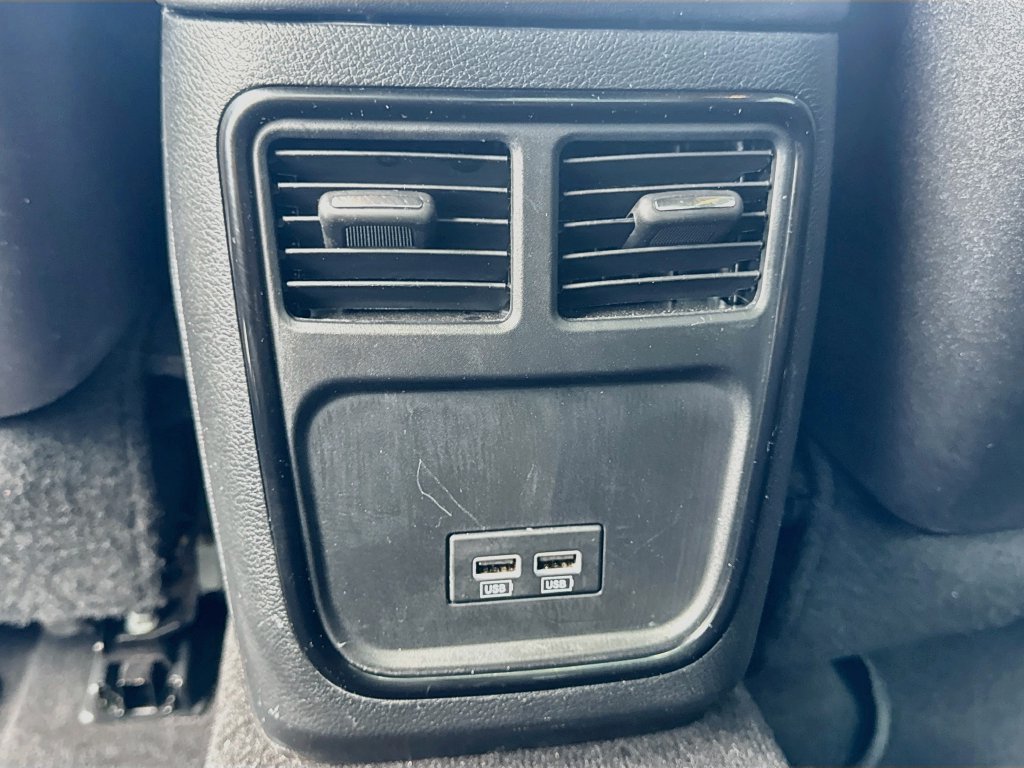 Used 2023 Dodge Charger R/T w/ Blacktop Package RWD image 23
