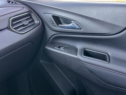 Used 2024 Chevrolet Equinox RS w/ RS Leather Package image 26