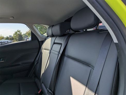 Used 2024 Hyundai Kona Limited image 31