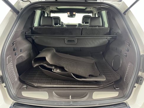 Used 2017 Jeep Grand Cherokee Summit image 27