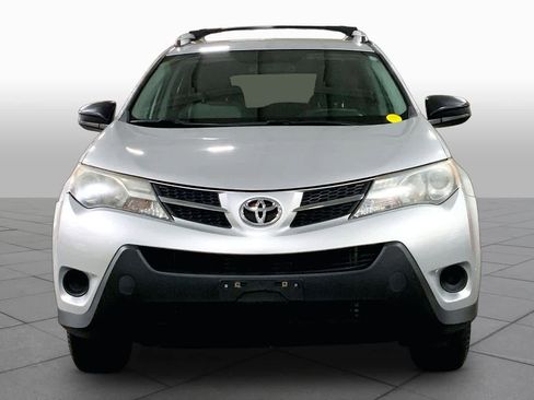 Used 2013 Toyota RAV4 LE AWD/4WD image 4