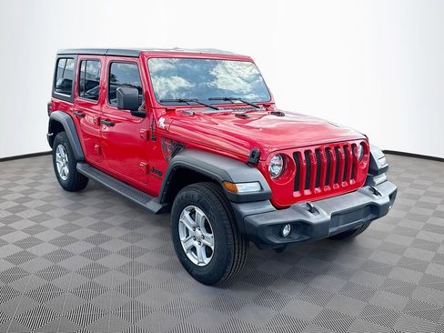 Used 2022 Jeep Wrangler Unlimited Sport AWD/4WD image 4