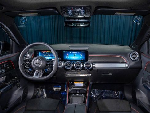 Certified 2026 Mercedes-Benz GLB 35 AMG 4MATIC image 27