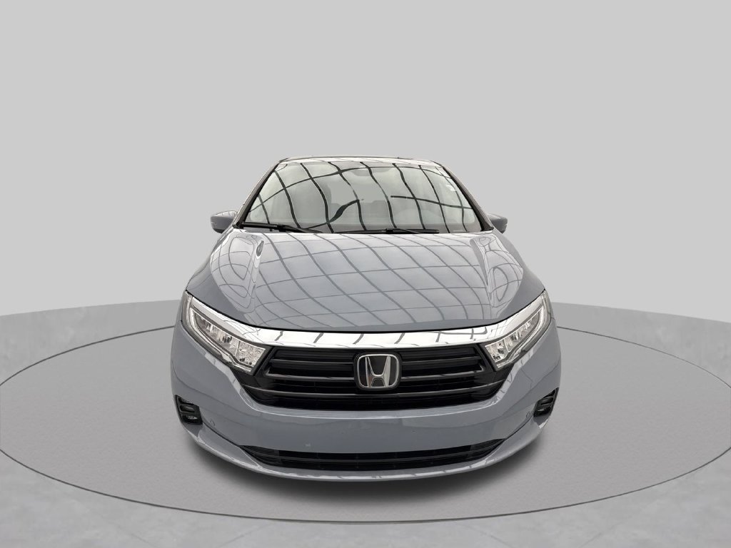 Used 2023 Honda Odyssey Touring image 3