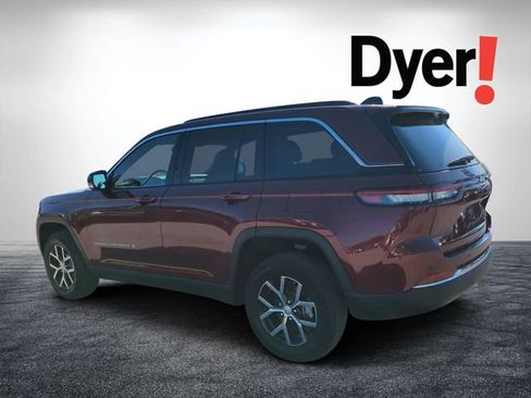 Used 2025 Jeep Grand Cherokee Limited image 5