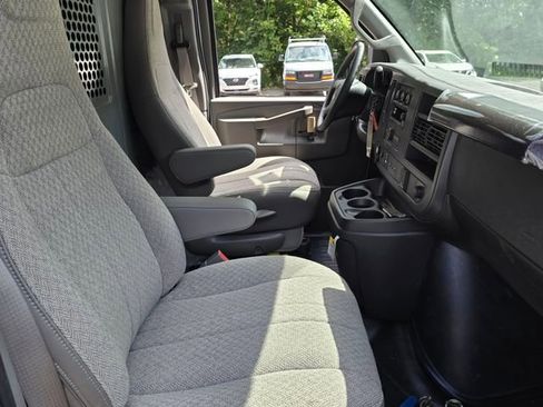 New 2025 GMC Savana 2500 w/ Driver Convenience Package image 13